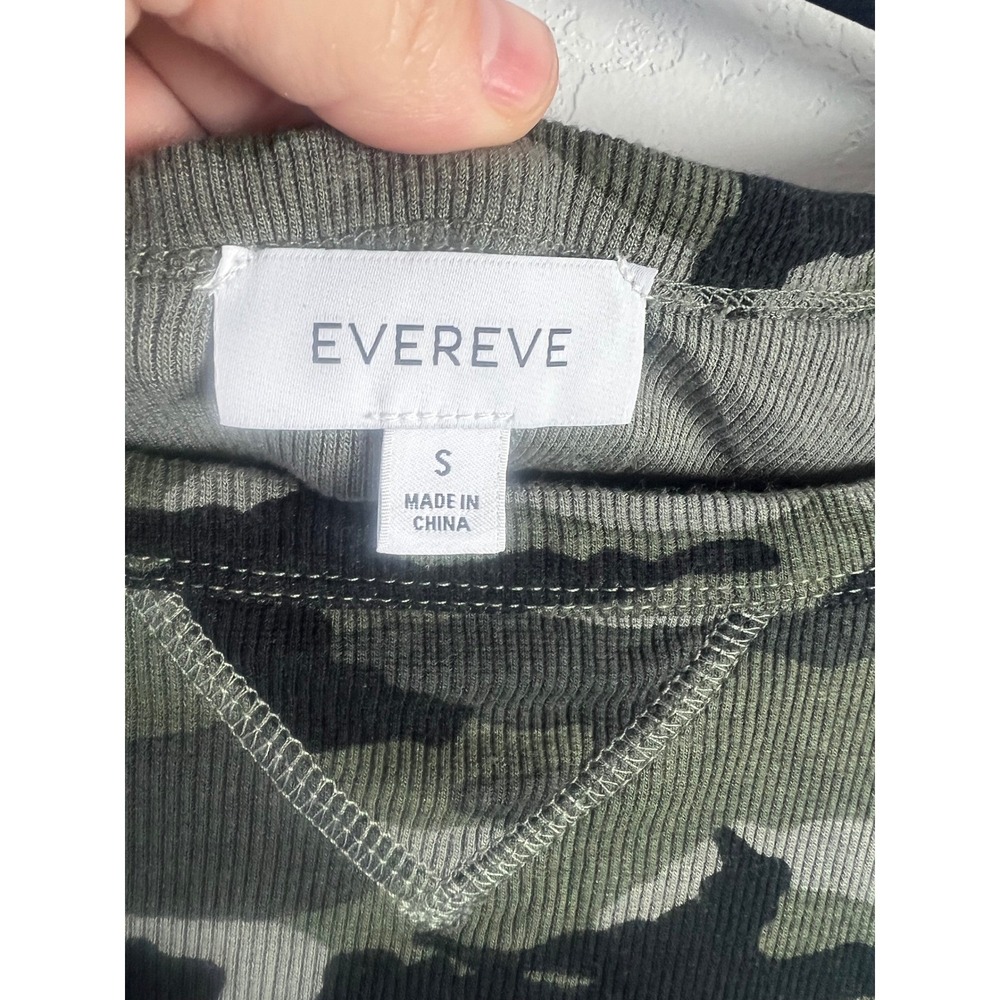 Evereve Camouflage Ribbed Henley Top Size Small Long‎ Sleeve Casual - Picture 3 of 9